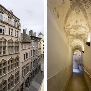 https://host-inn-coeur-vieux-lyon-spa-69005.hotels-rhonealpes.com
