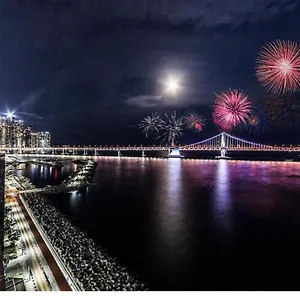 에이치에비뉴 광안리점 2*, 부산광역시 대한민국