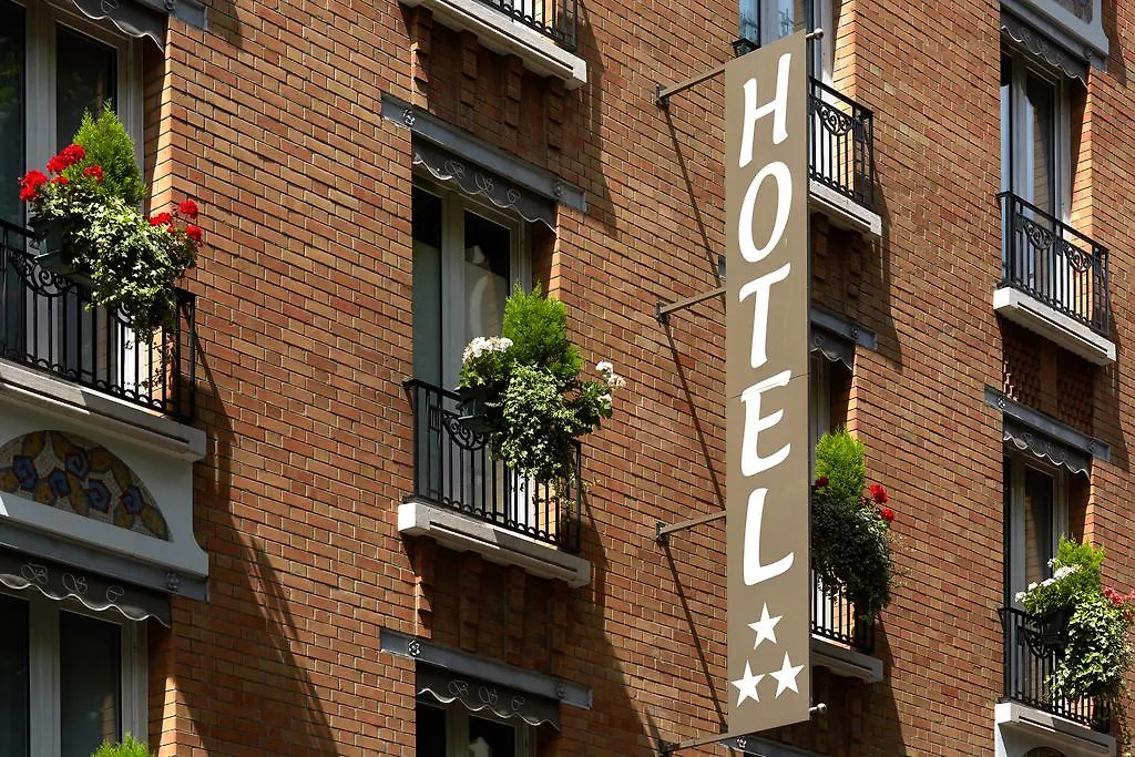 Beaugrenelle St-Charles Tour Eiffel Hotel Paris France