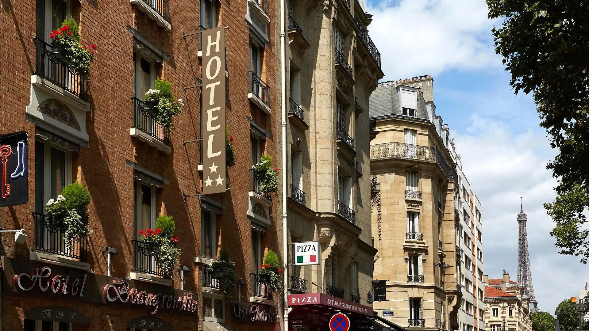 Beaugrenelle St-Charles Tour Eiffel Hotel Paris France